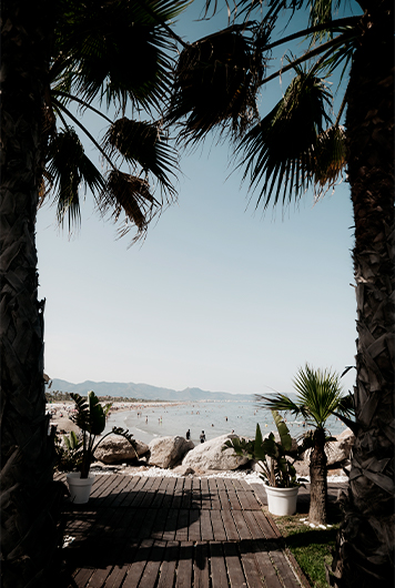 Nudo Beach